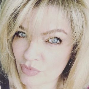 Meet your Posher, Kerry